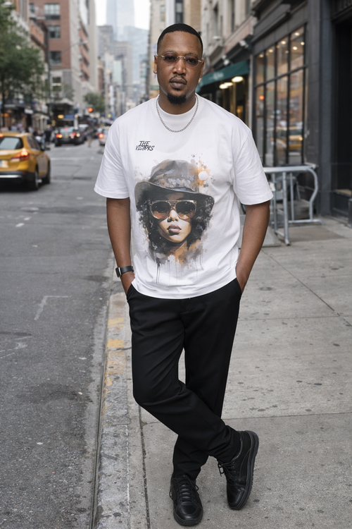 Oversized short sleeve white 80s lady T-shirt